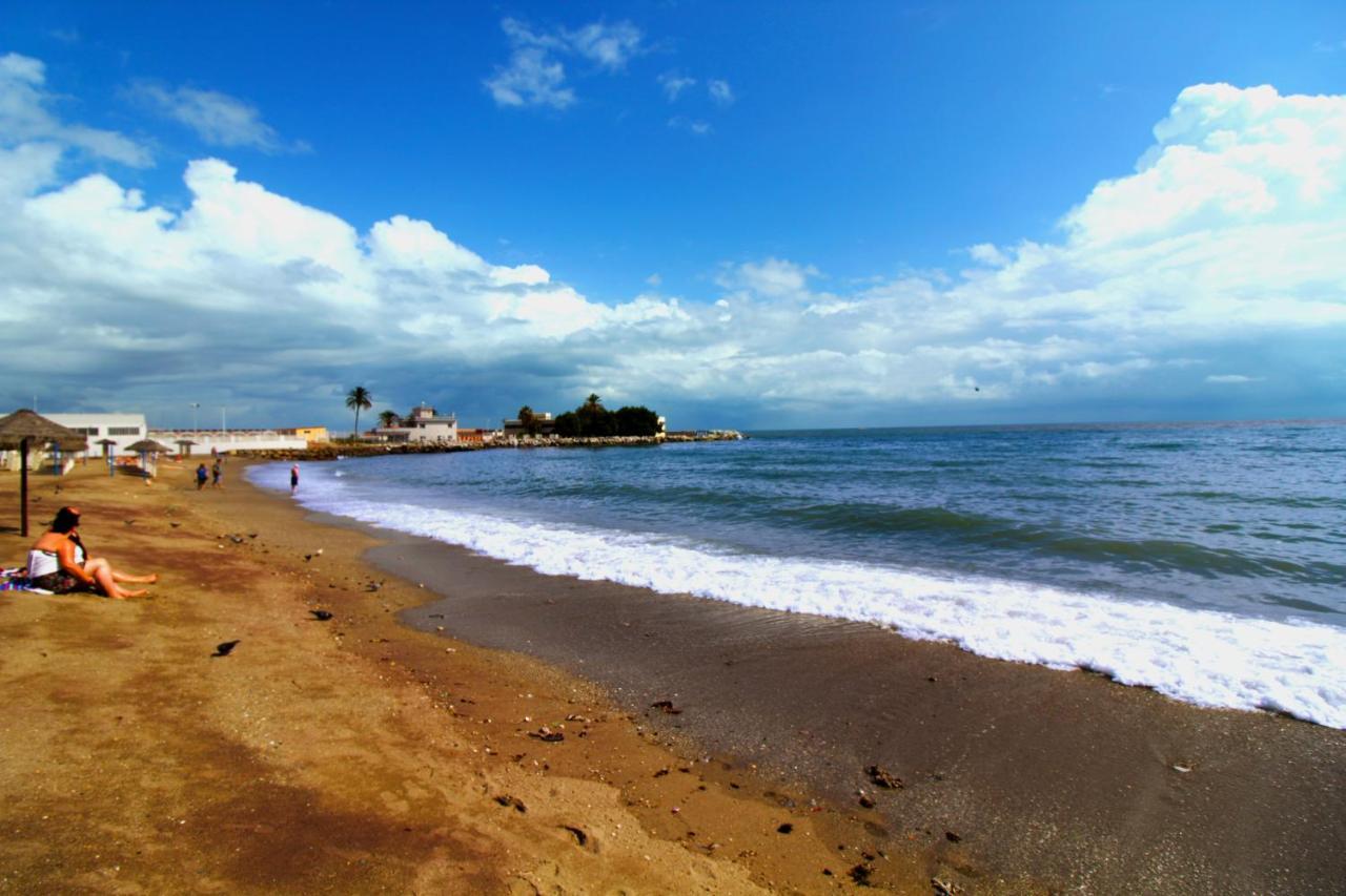 丰希罗拉Yate 4, Primera Linea De Playa.公寓 外观 照片